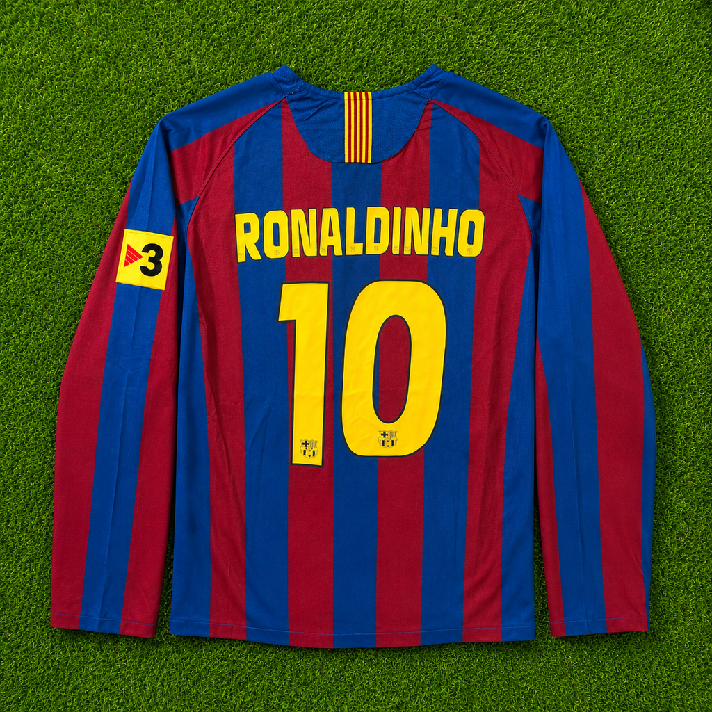 2005 FC Barcelona #10 Ronaldinho (Home) Retro- Slim Fit